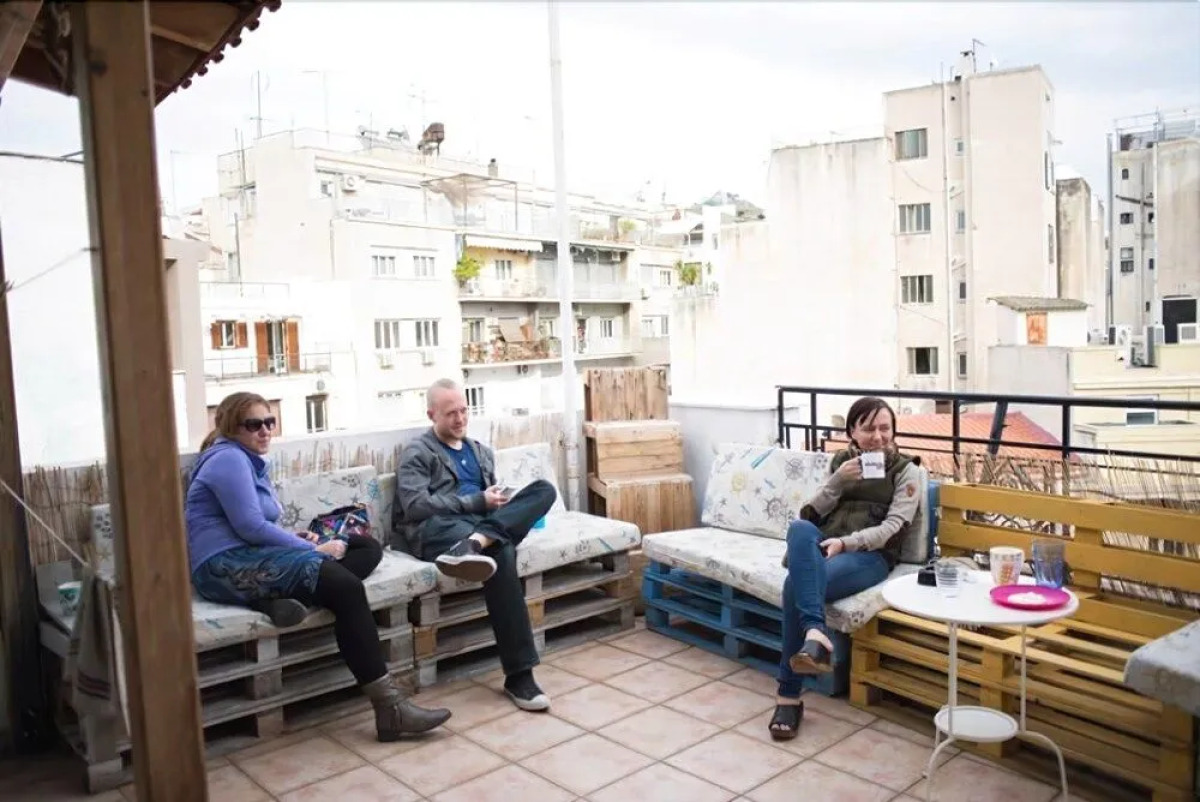 Small Funny World Athens - Hostel