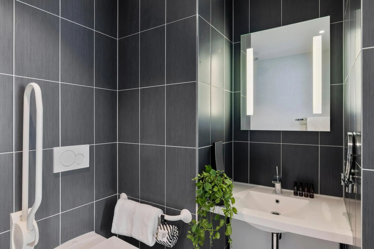 Cove - Centrum, Passage