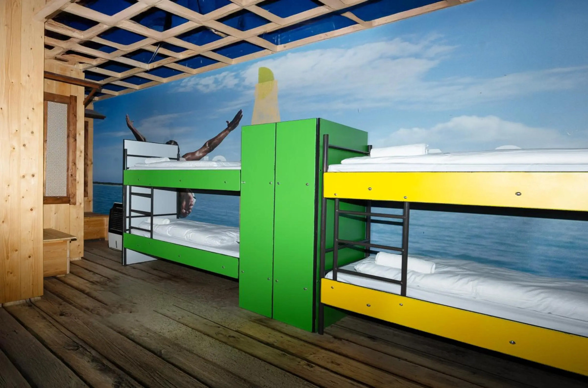 Amsterdam Teleport Hotel