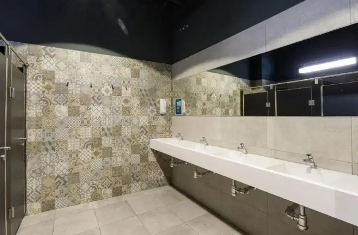 Black Swan Hostel Sevilla