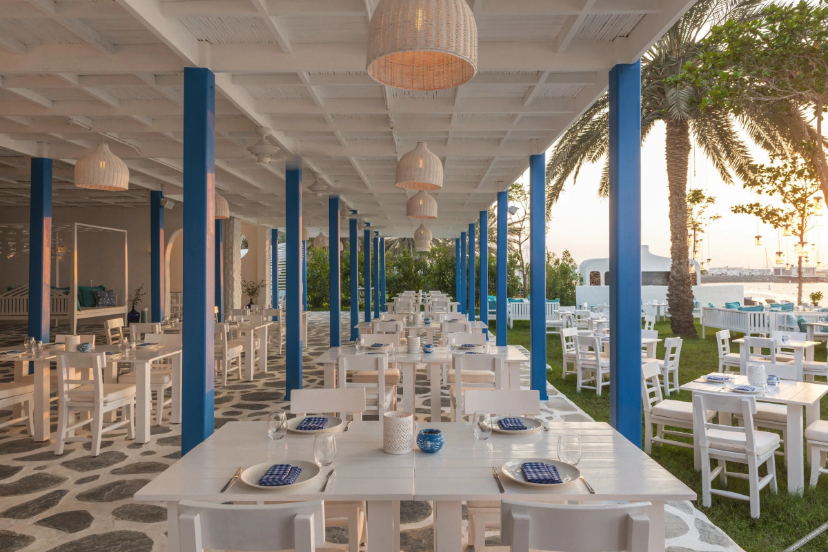 Отель Le Méridien Mina Seyahi Beach Resort & Waterpark