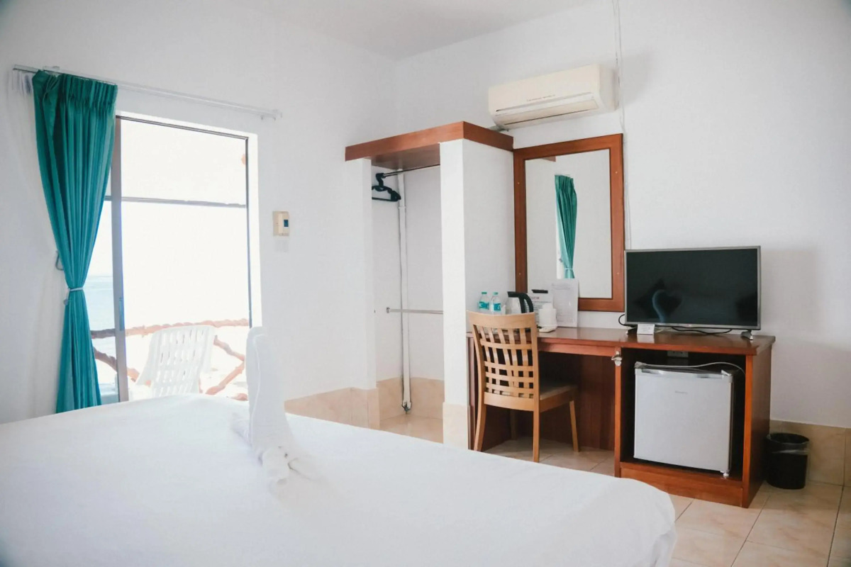 Mam Kai Bae Beach Resort