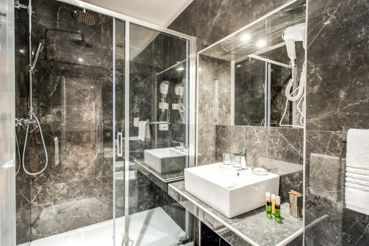 Отель 55 Fifty-Five