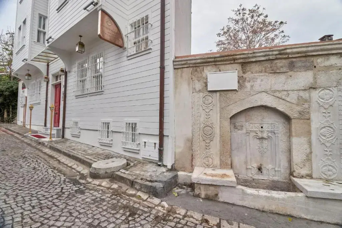 White Palace Old City Boutique Hotel