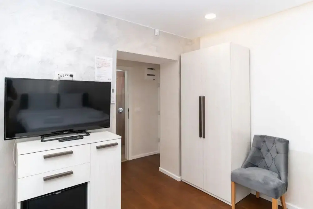 Ornament Hotel and Apartments