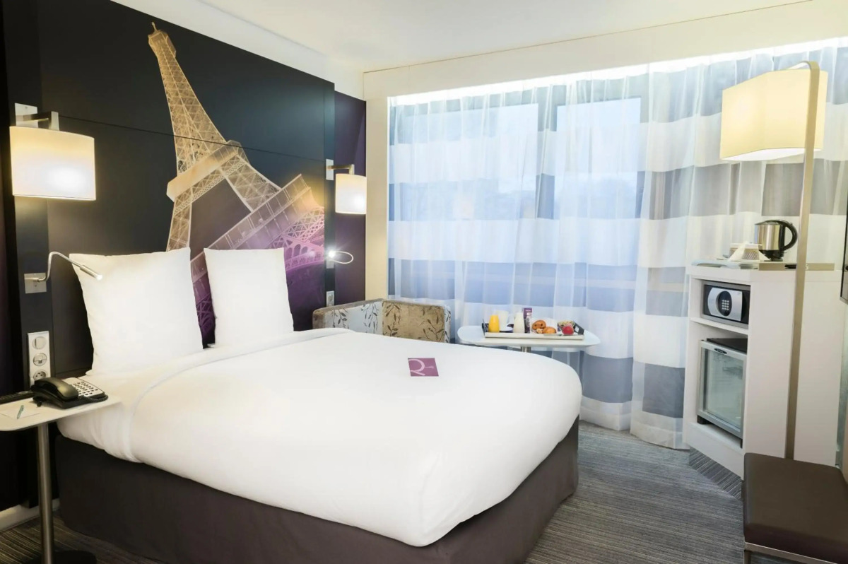 Отель Mercure Paris Centre Tour Eiffel 