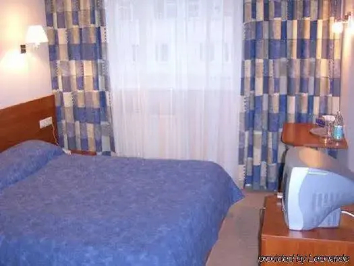 Гостиный Дом