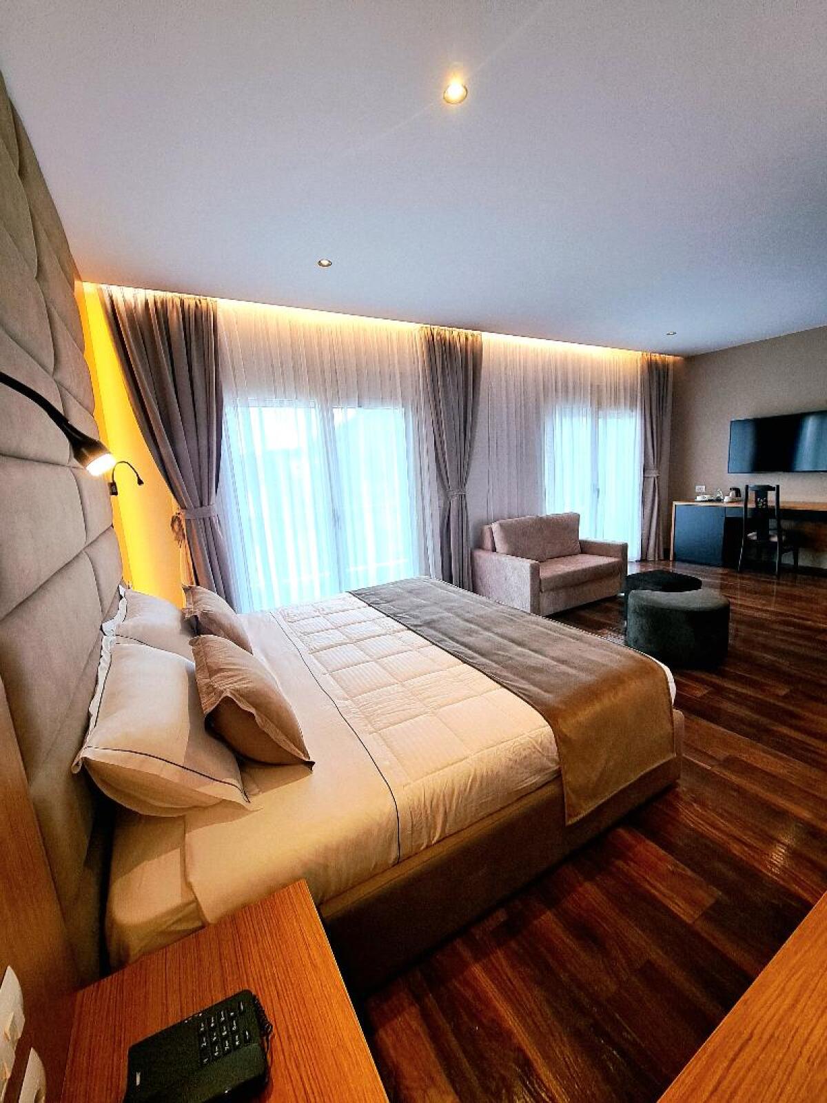 Olivia's Hill Resort