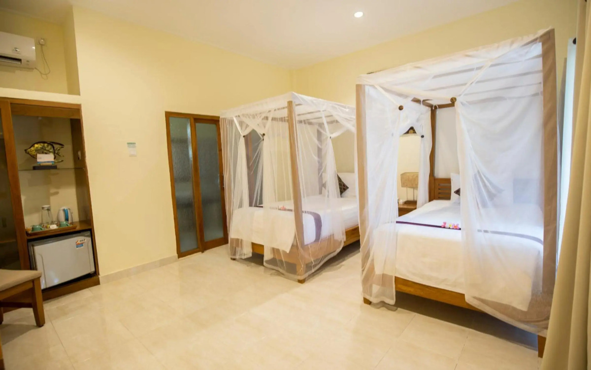 Puri Sari Beach Hotel