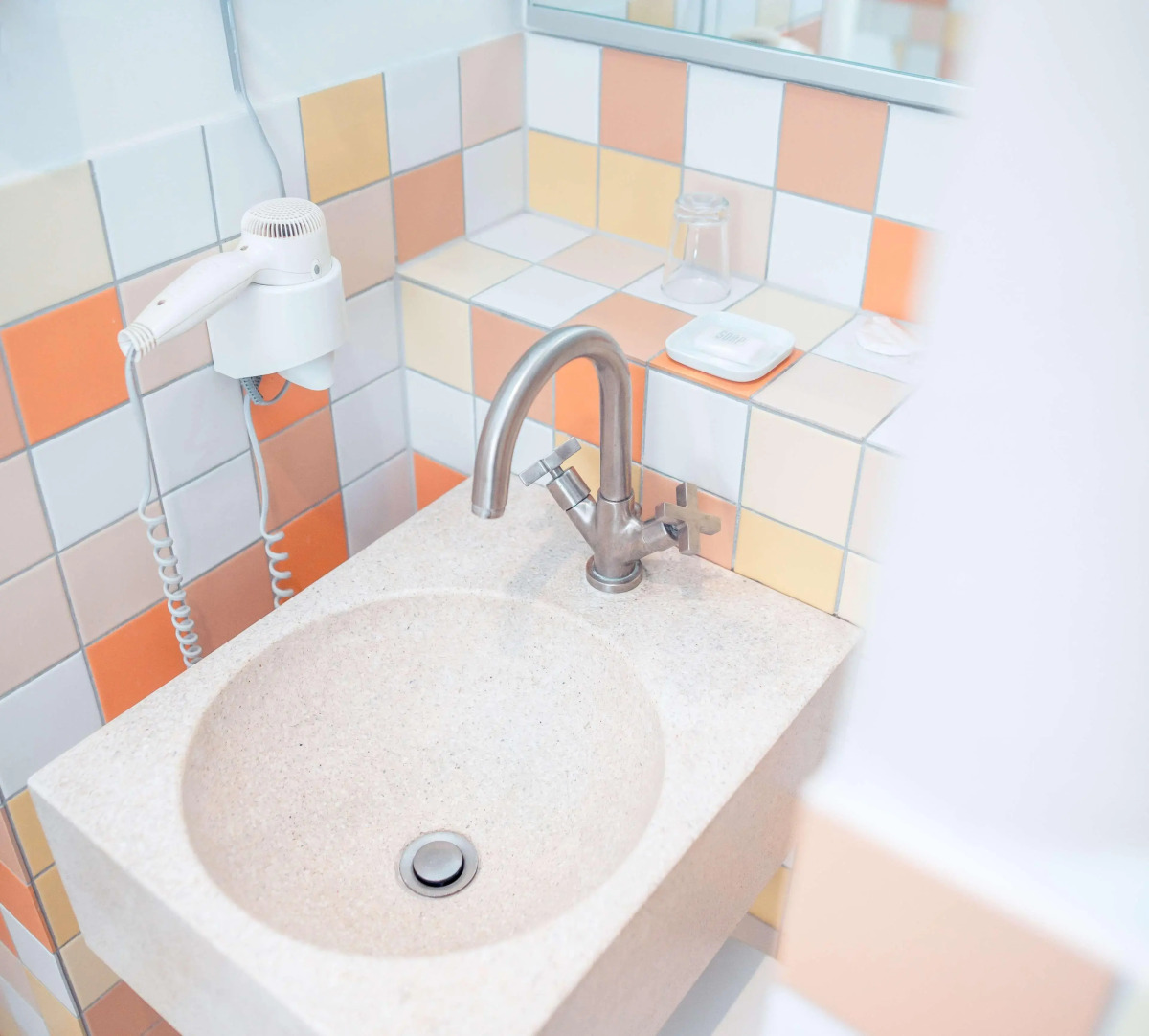 Hotel Bleibtreu Berlin by Golden Tulip