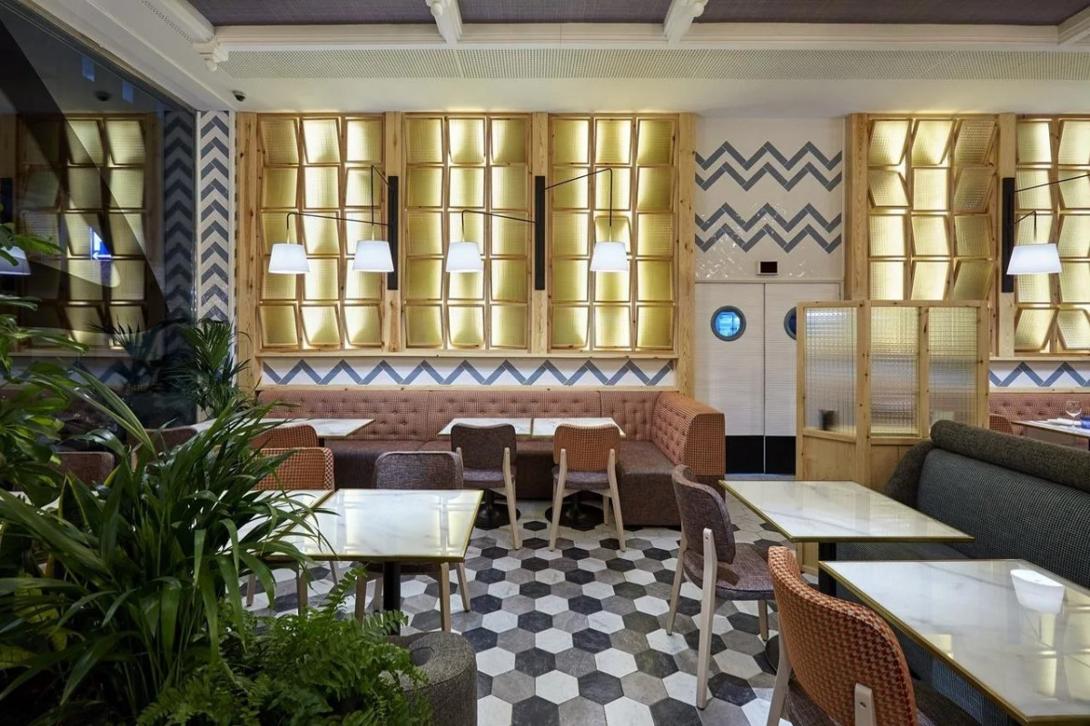 Отель Barcelona Catedral