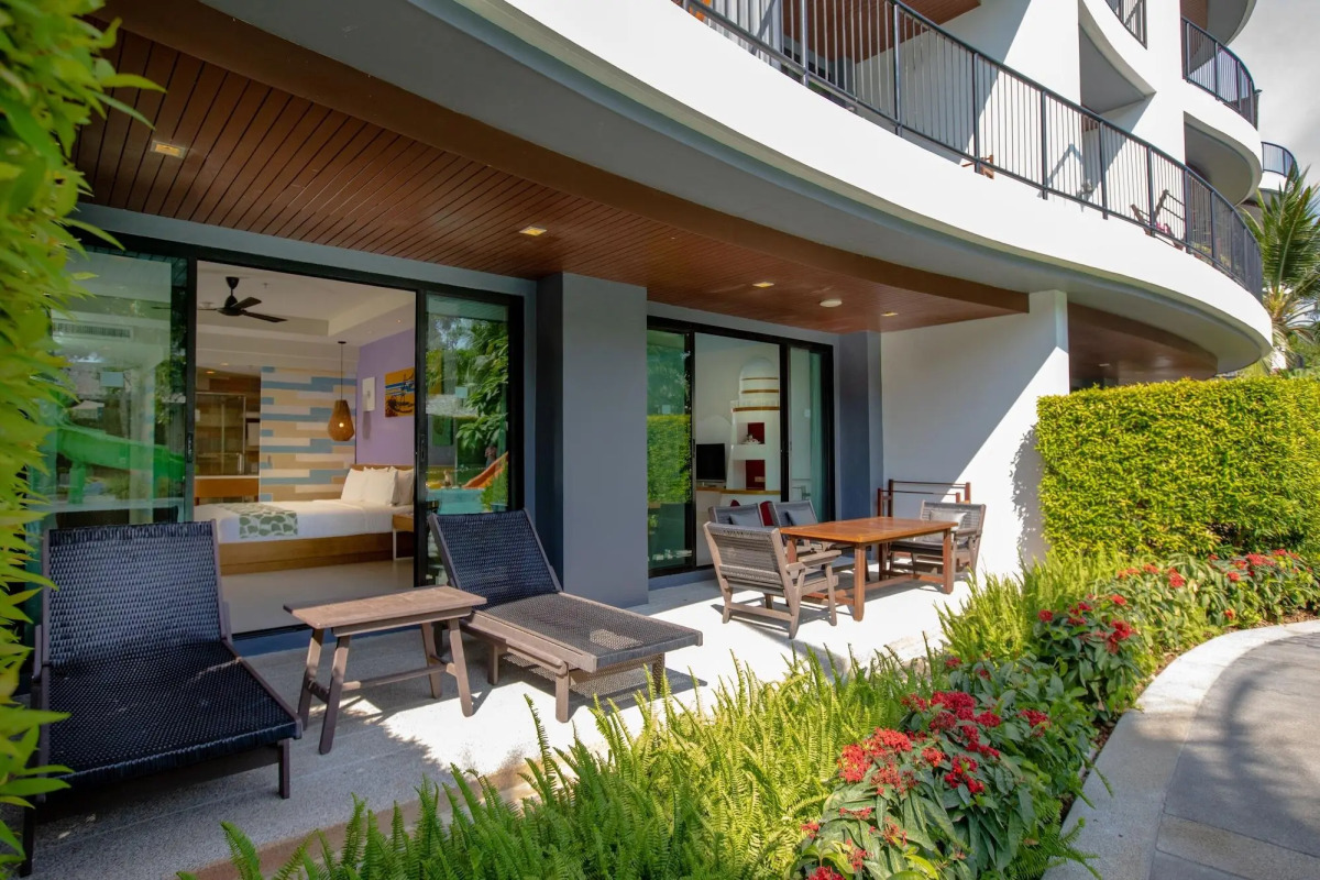 Holiday Ao Nang Beach Resort, Krabi