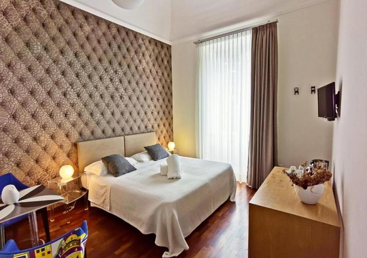 Artistic Charming House