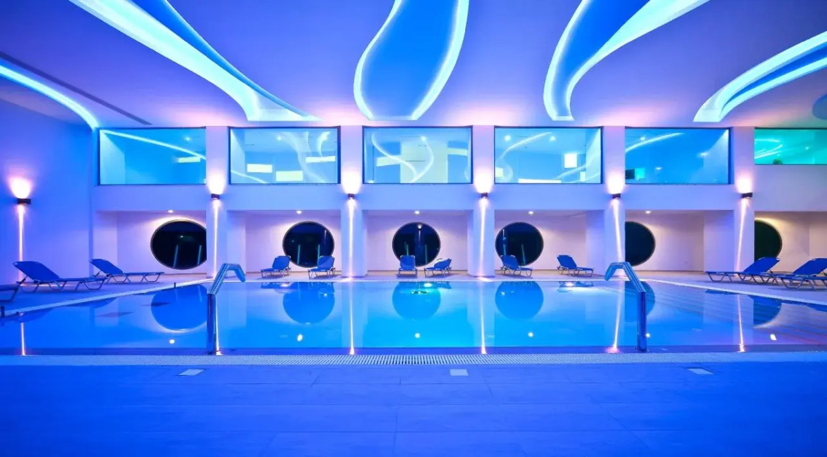 Kresten Royal Euphoria Resort