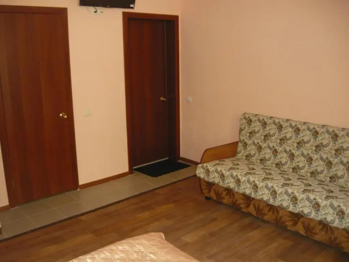 Абсолют на Пограничной