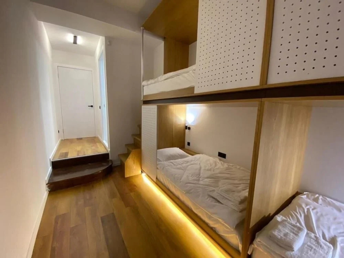 Отель The Tbilisi Pod