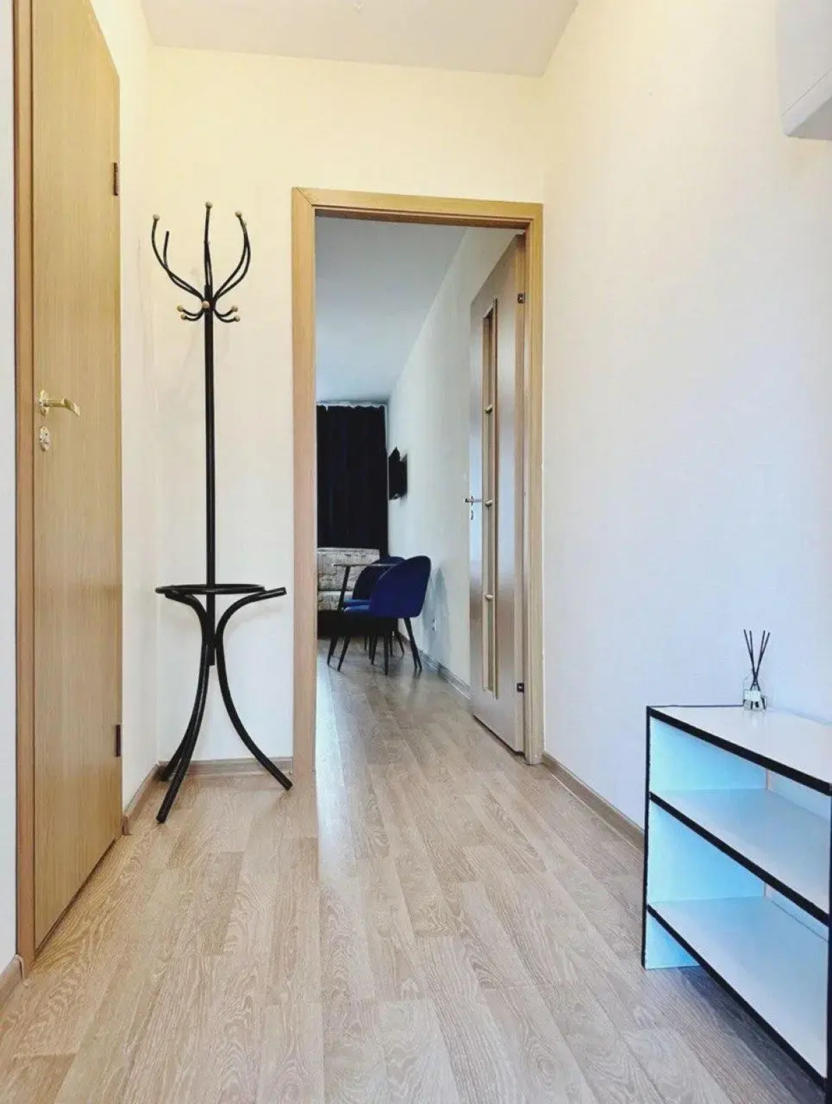 Juli Apart (Джули Апарт) на проспекте Кондратьевский 64 корпус 9