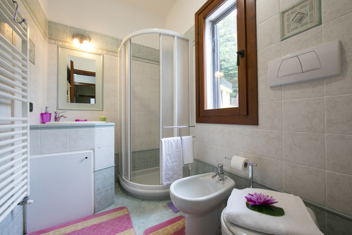 Villa Monte Enrico - Pool And Whirlpool