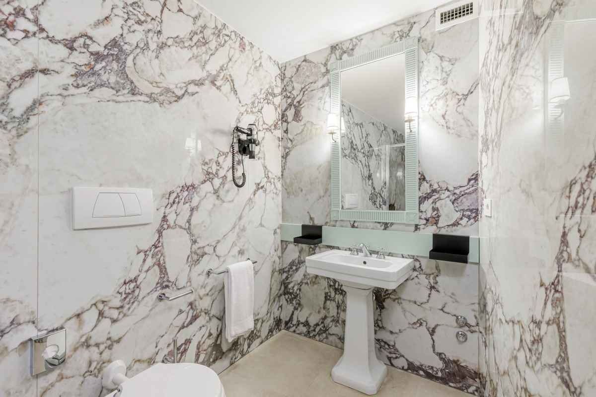 Room Mate Collection Isabella, Florence