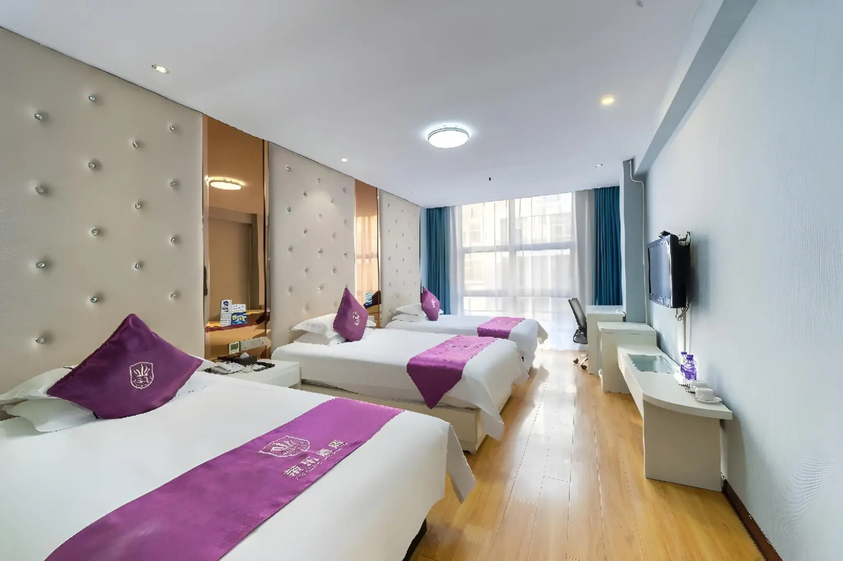 Rong Le Business Hotel