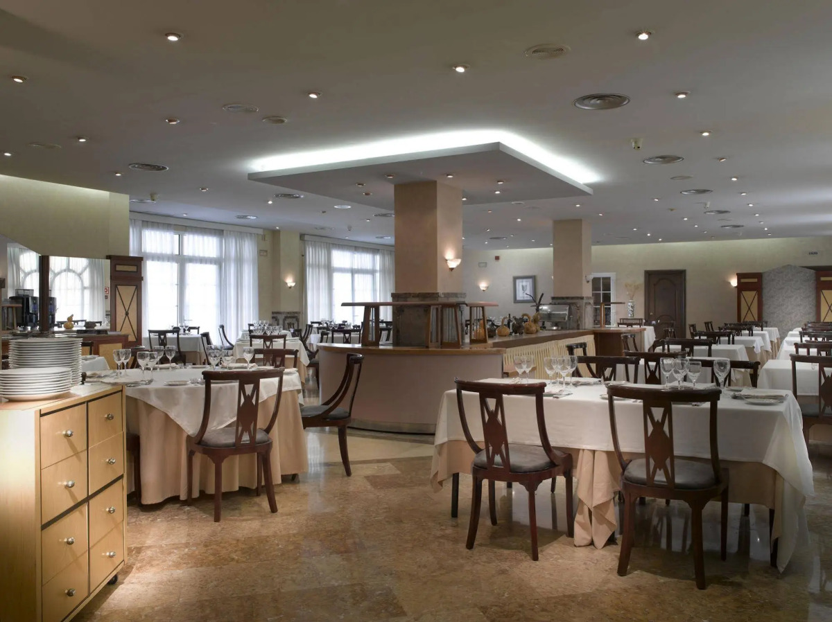 Hotel Macià Alfaros