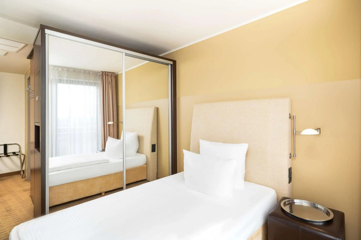 Elaya Hotel Hamburg Finkenwerder