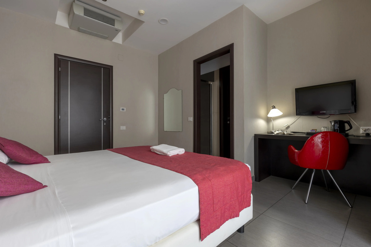 Napolit'amo Hotel Medina