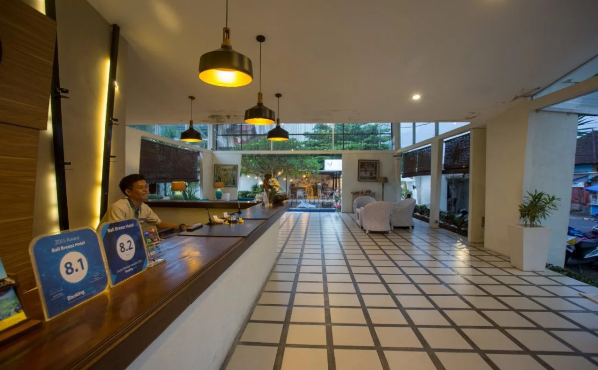 Bali Breezz Hotel