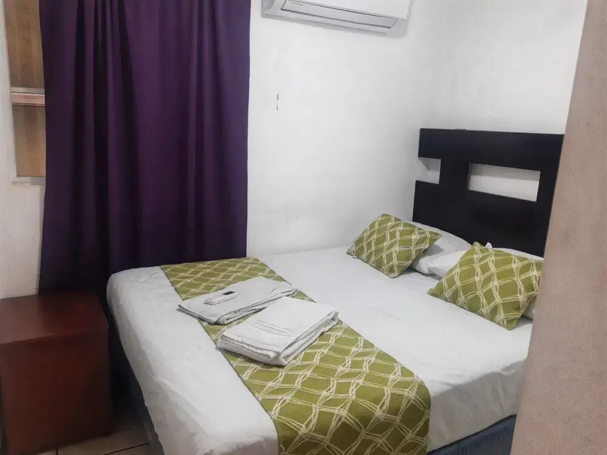 Suites & Apartments San Benito Flats