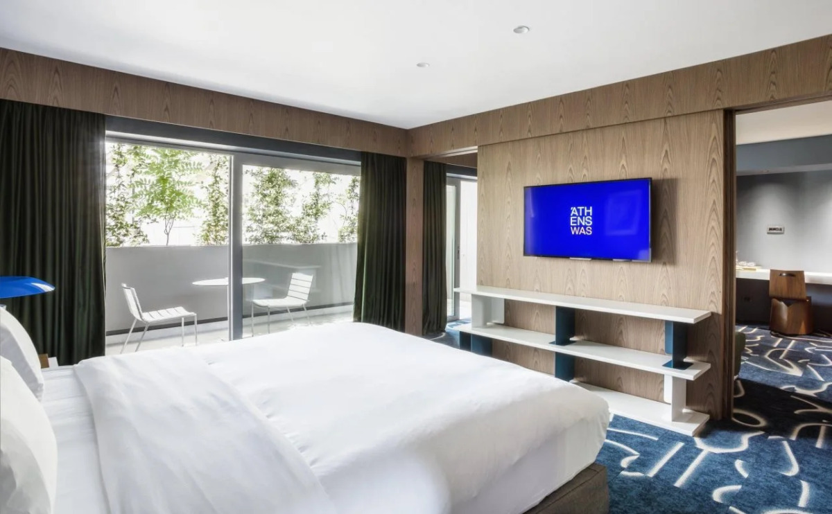 Haven Hotel Rotterdam, Curio Collection by Hilton