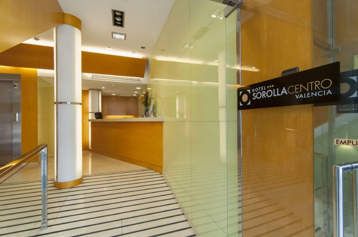 Отель RH Sorolla Centro