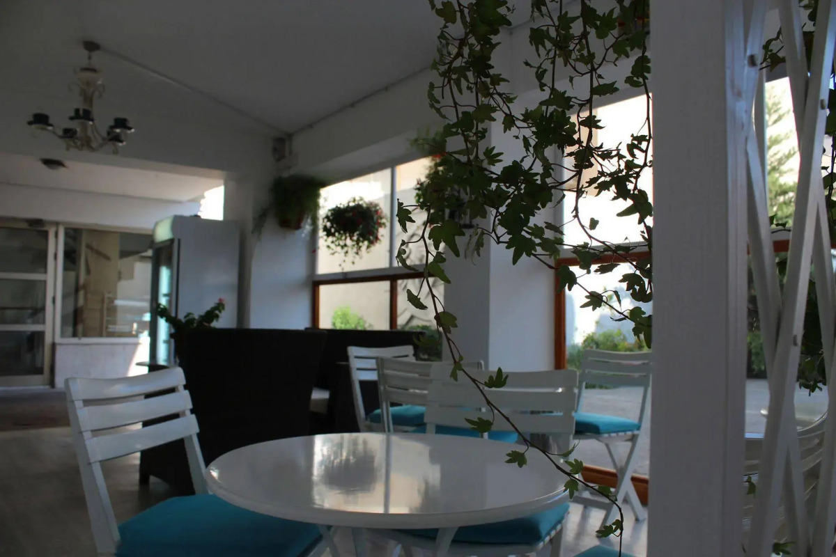 Eleonora Hotel Apartments