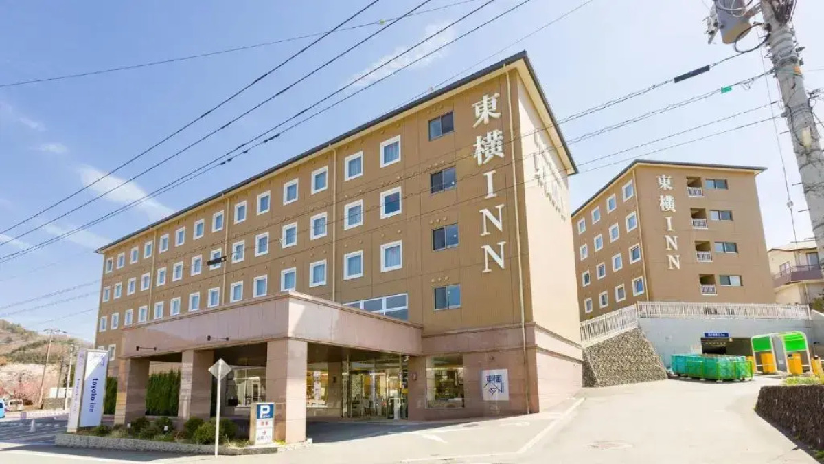 Отель Toyoko Inn Fuji Kawaguchiko Ohashi