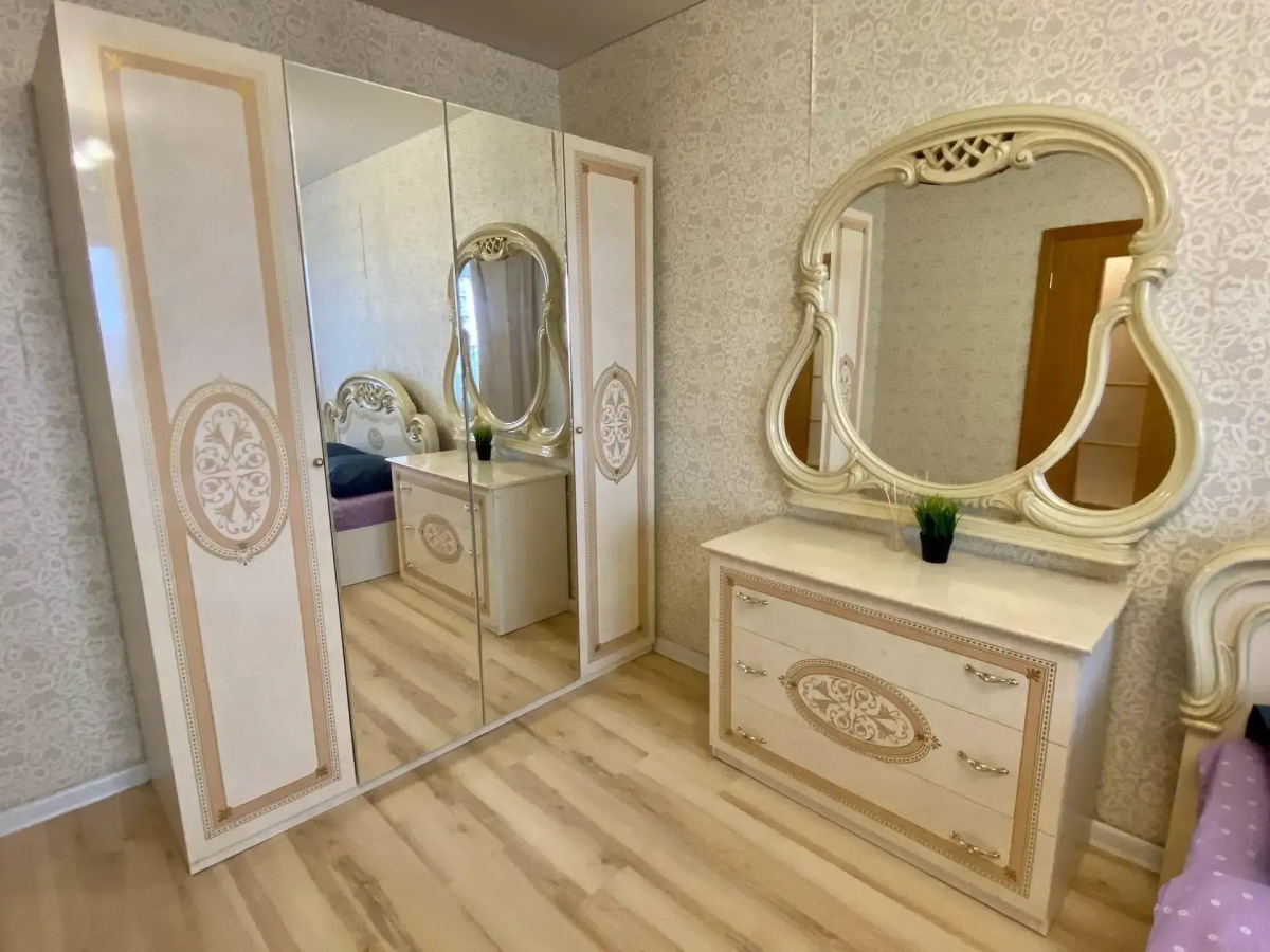 Апартаменты на проспекте Вячеслава Клыкова 28