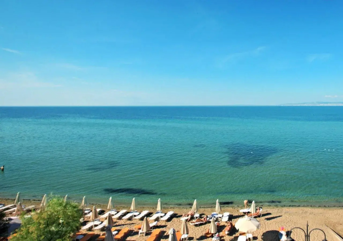 Golden Star City Resort