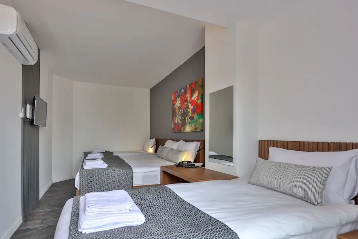 Wolf Of The City Hotel & Spa