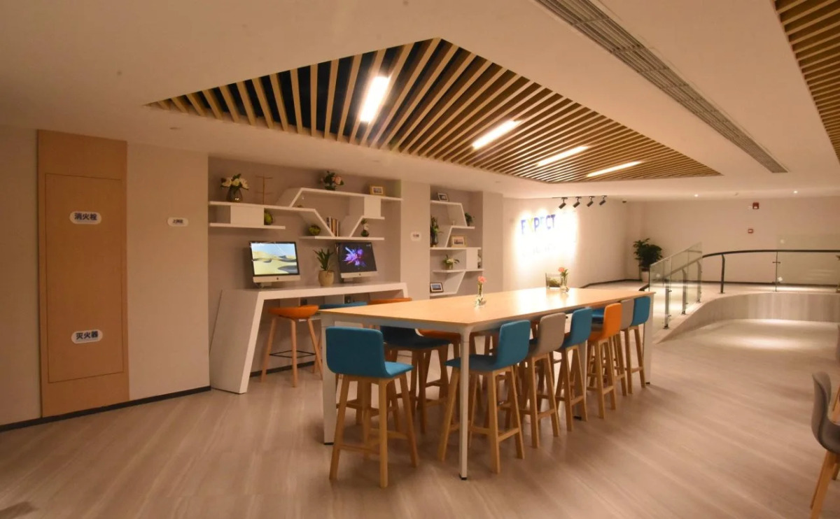 Holiday Inn Express Shanghai Gubei by IHG