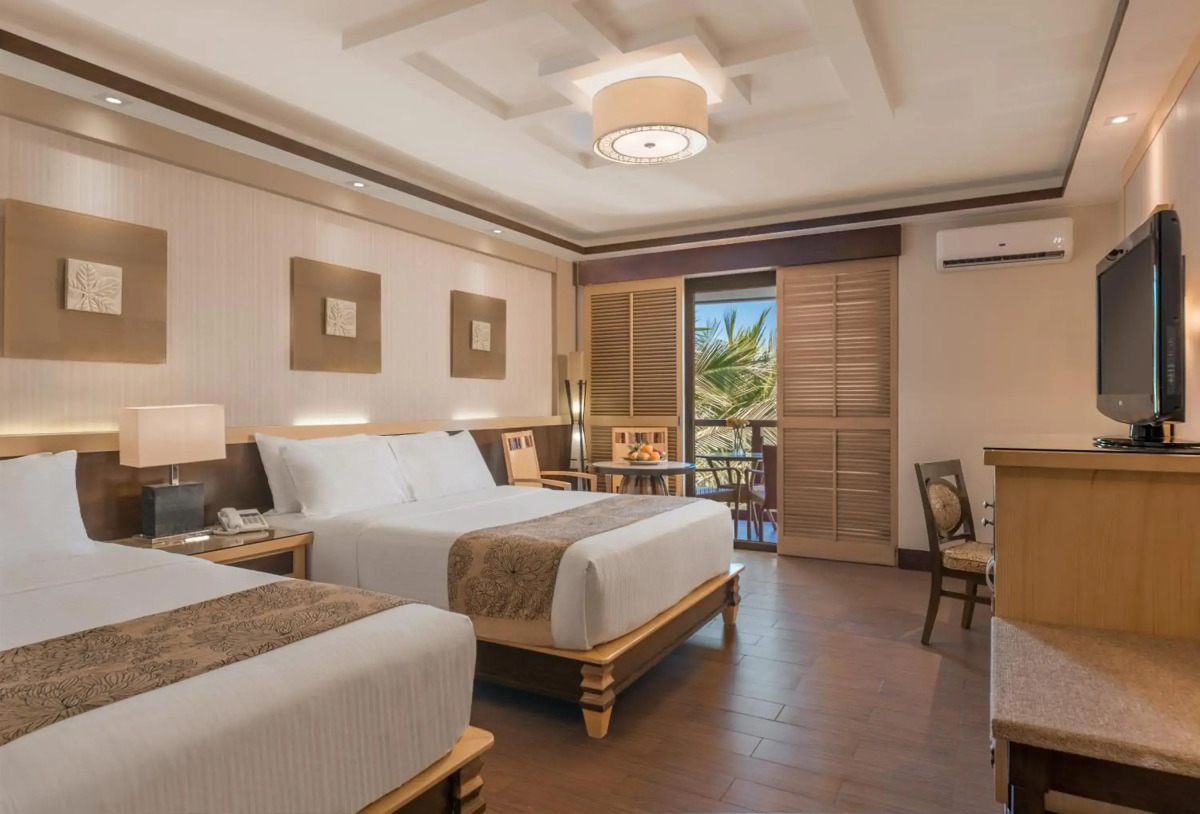 Henann Lagoon Resort