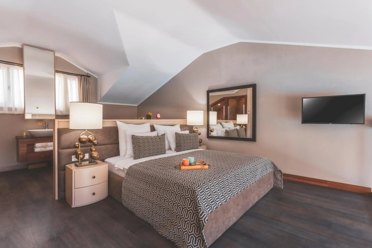 Orka Cove Hotel Penthouse & Suites - Adults Only