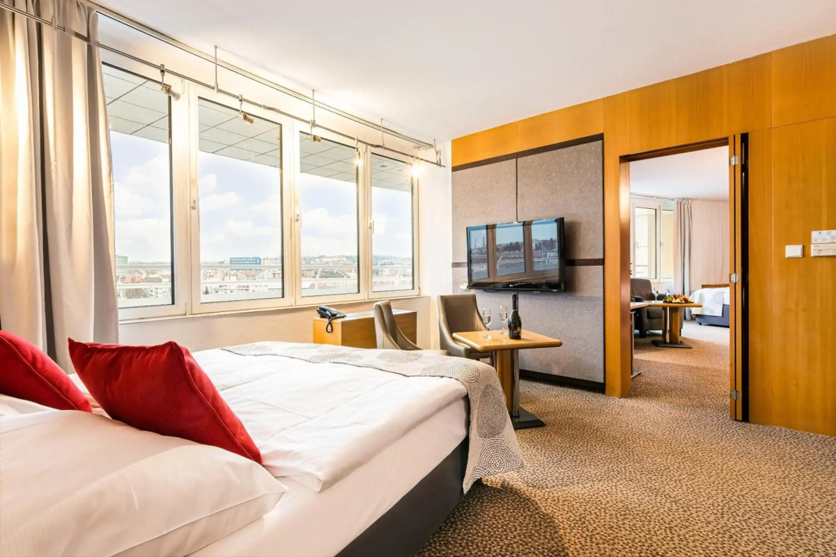 Cosmopolitan Bobycentrum