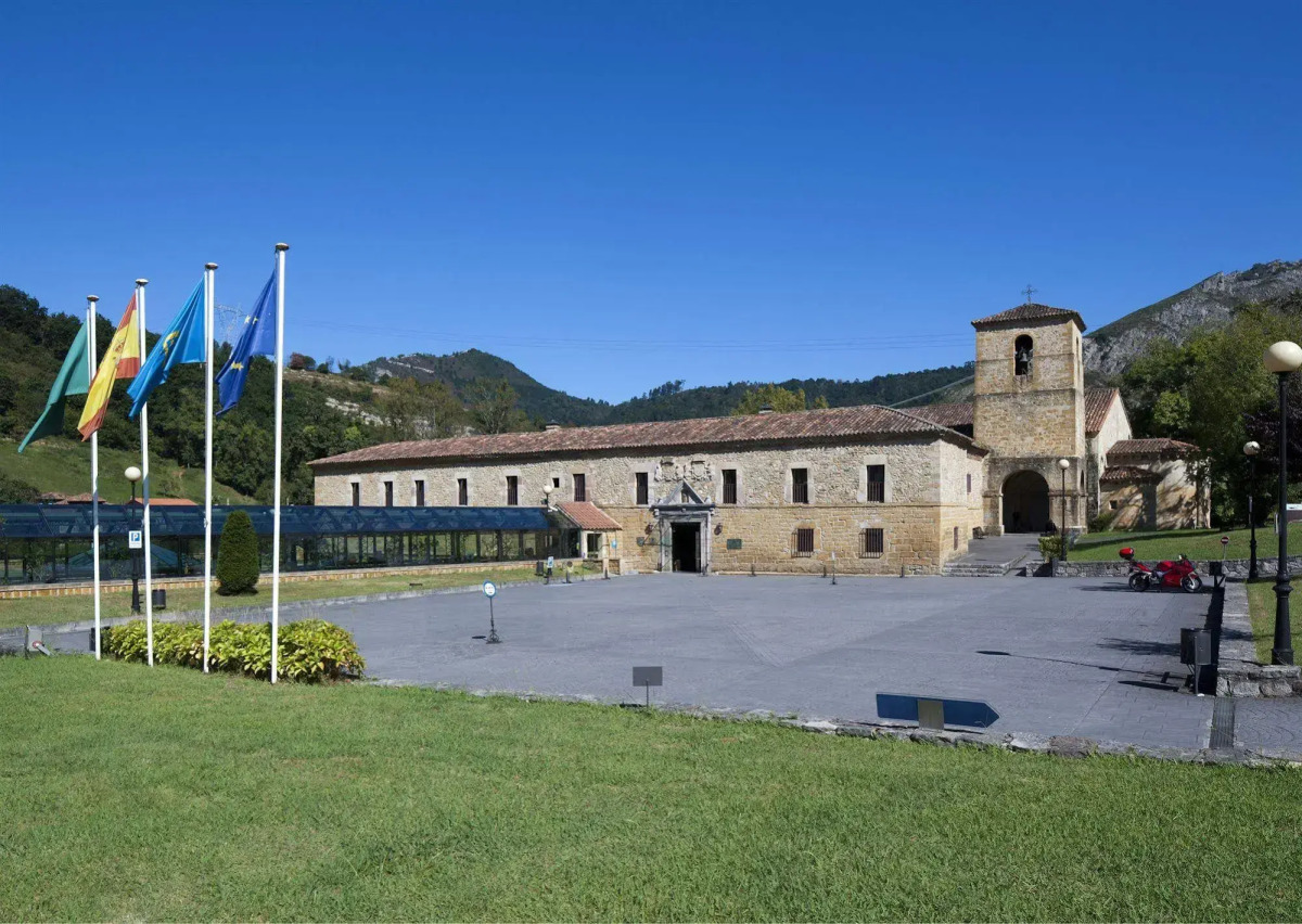 Parador De Cangas De Onis