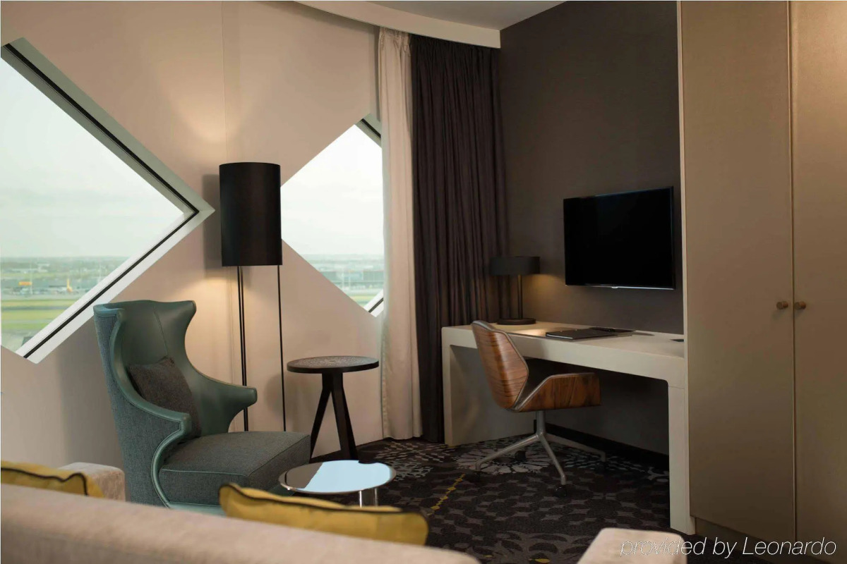 Отель Hilton Amsterdam Airport Schiphol