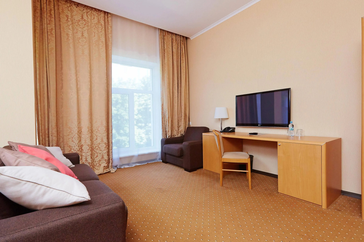 Отель «Александровский»