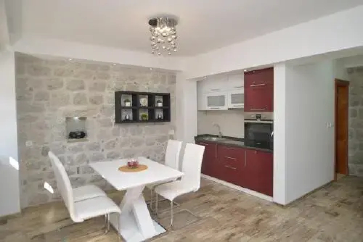 Apartman Risan