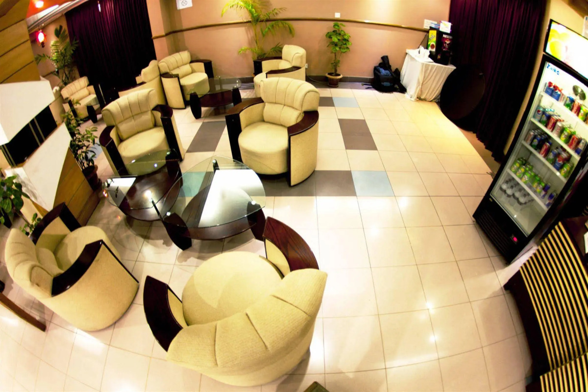 Hotel Tropical Daisy