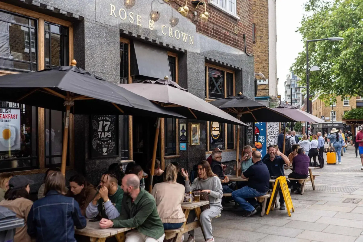 Publove The Rose & Crown