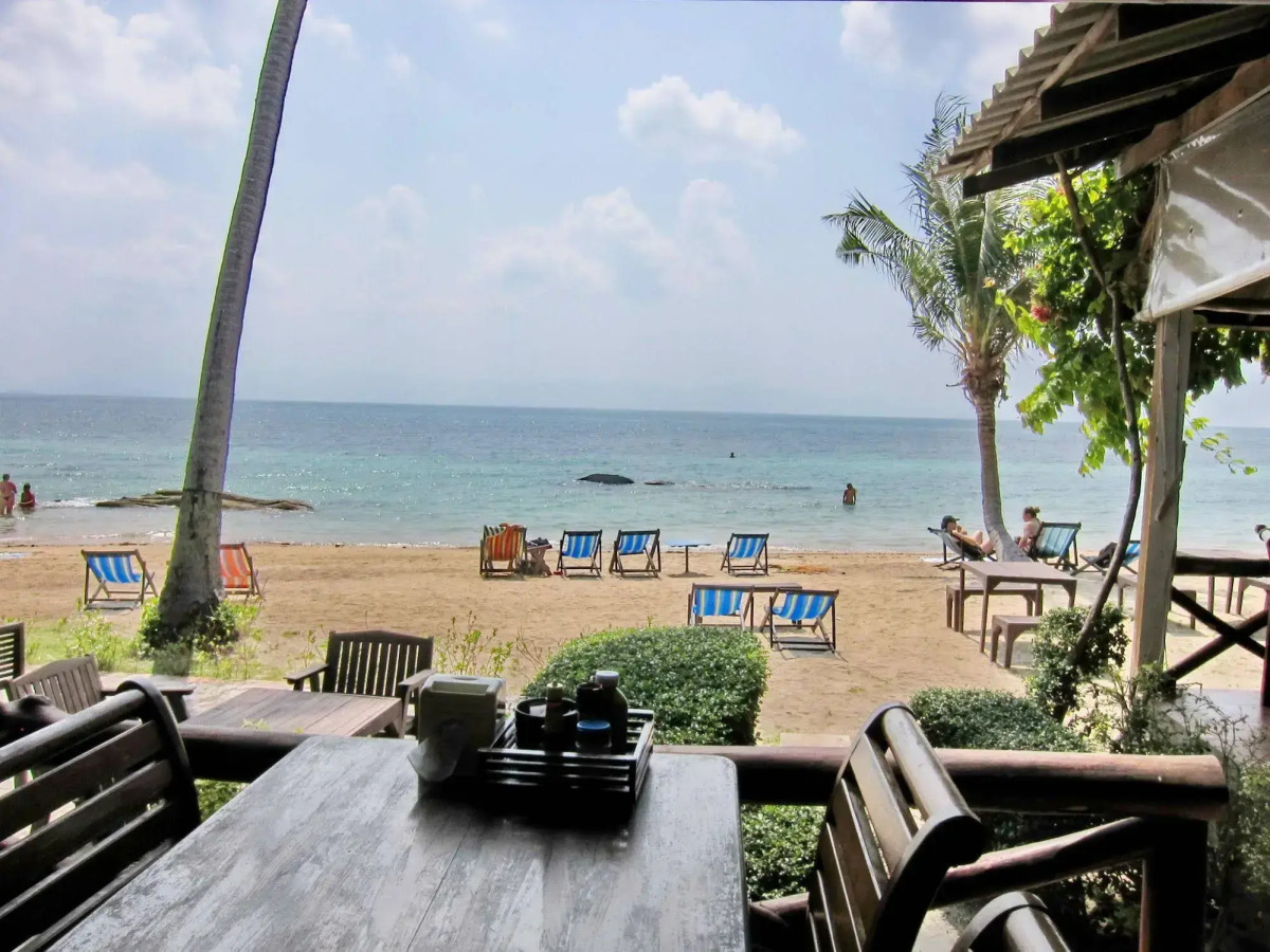 Thaniza Beachfront Resort