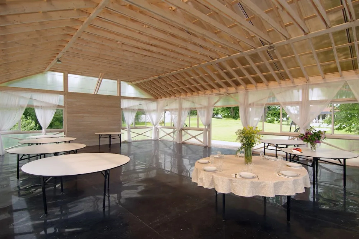 Отель «Вишневый сад»