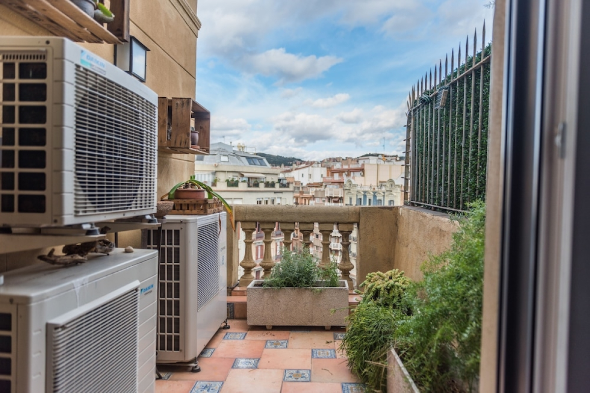 Go Barcelona Guest House