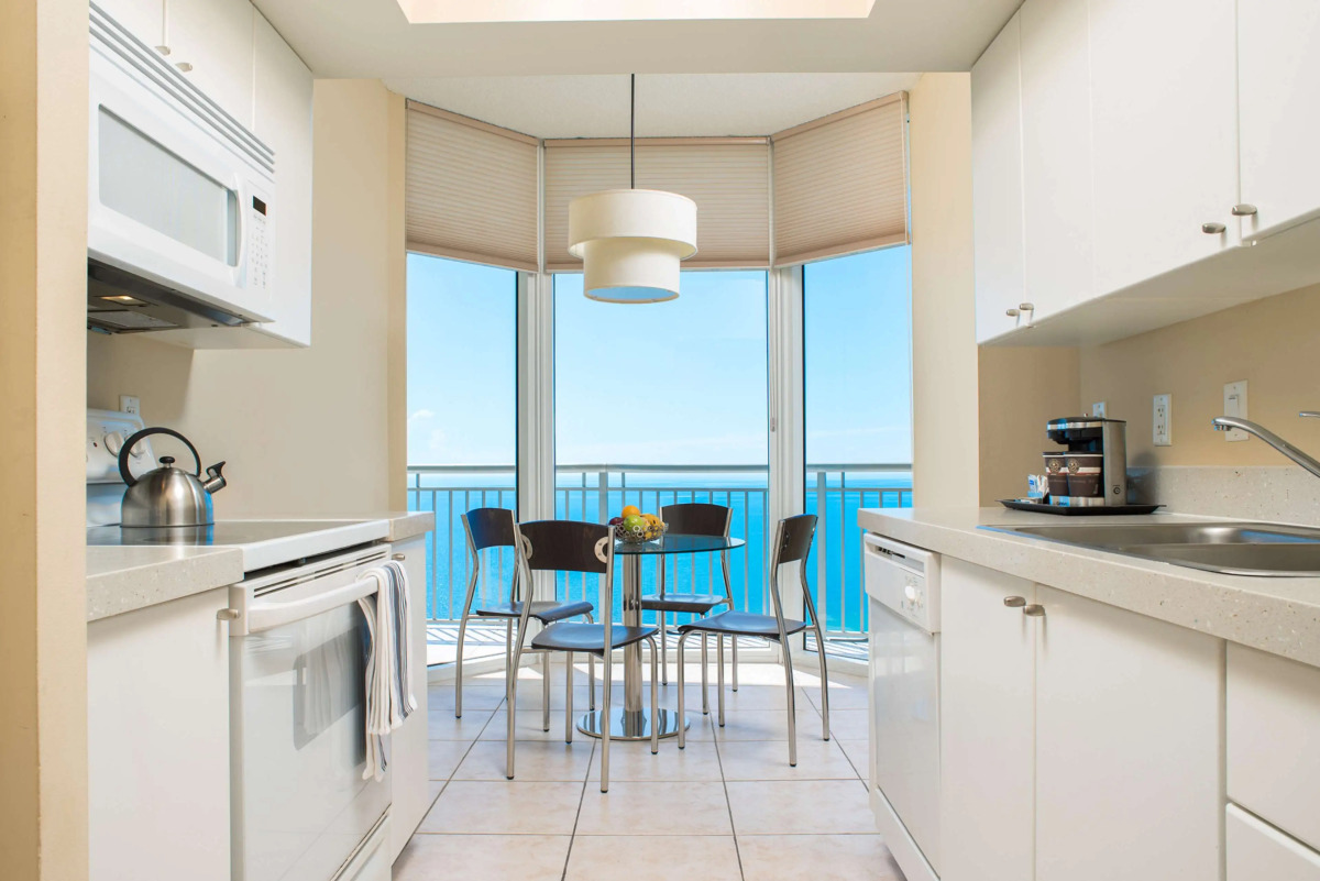 DoubleTree Resort & Spa by Hilton Ocean Point-N. Miami Beach